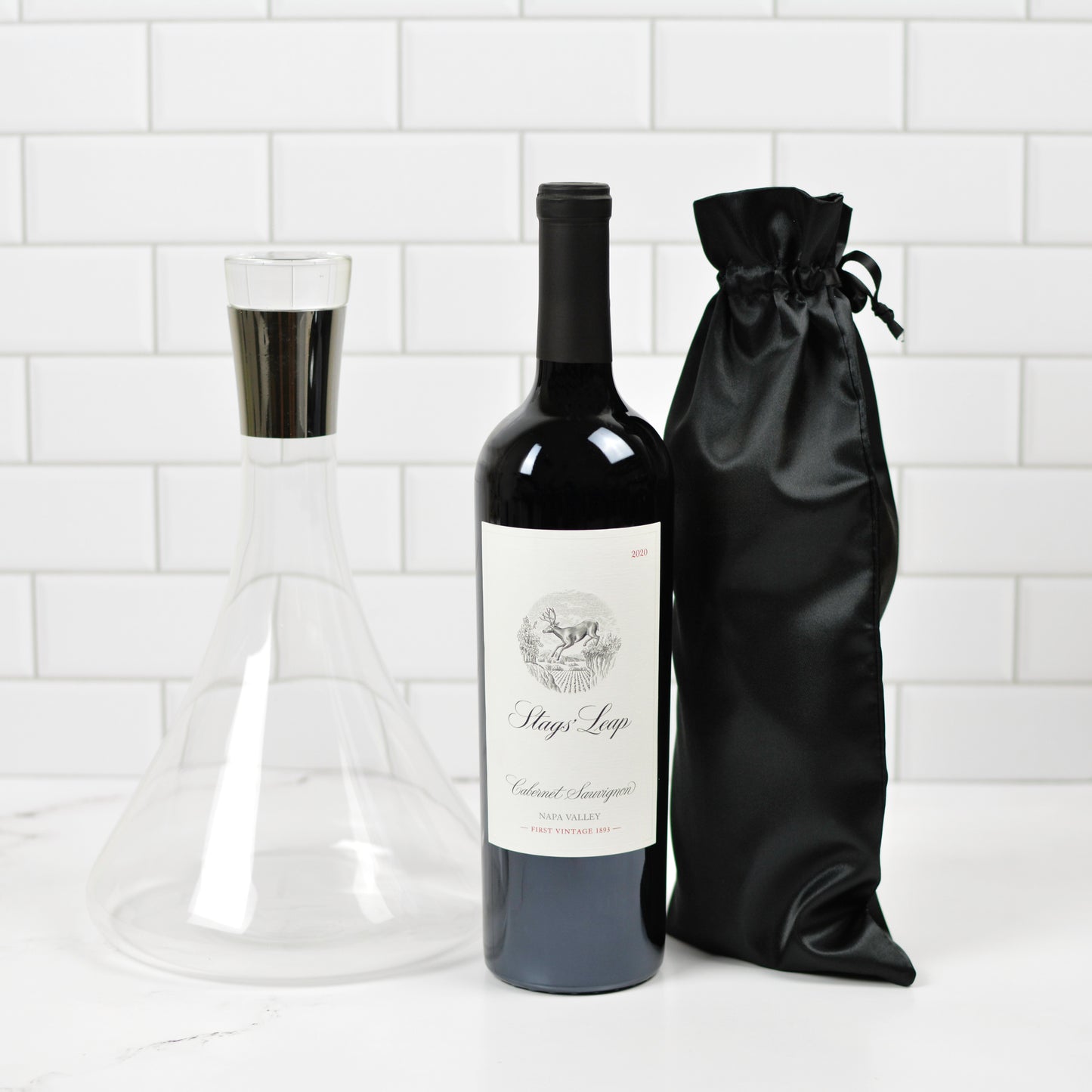 The Executive Pour Wine Set