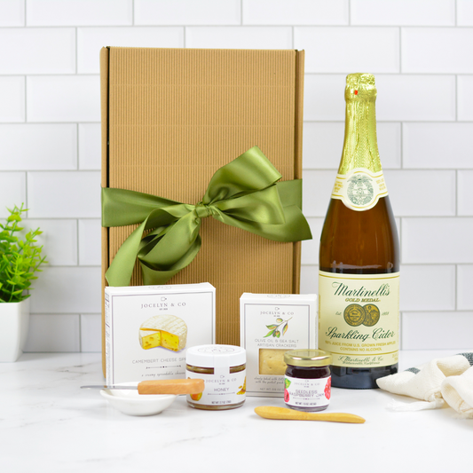 Elegant Sparkling Cider & Gourmet Cheese Gift Set
